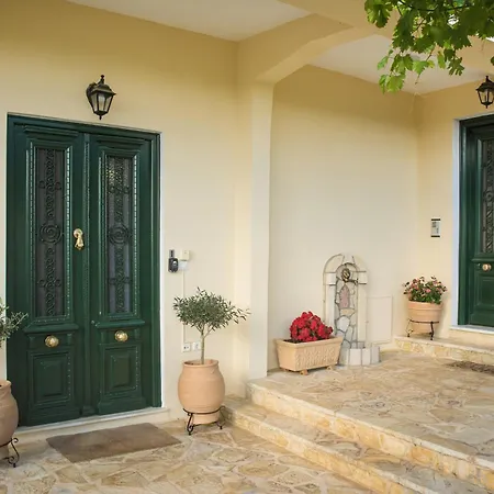 Apartman Cozy Attic - Elia Chrisso