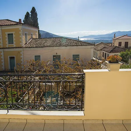 Cozy Attic - Elia Chrisso