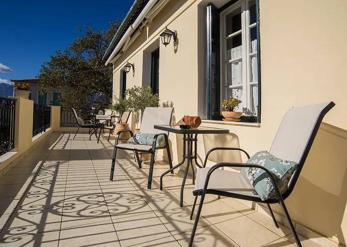 Cozy Attic - Elia Chrisso Διαμέρισμα Δελφοί